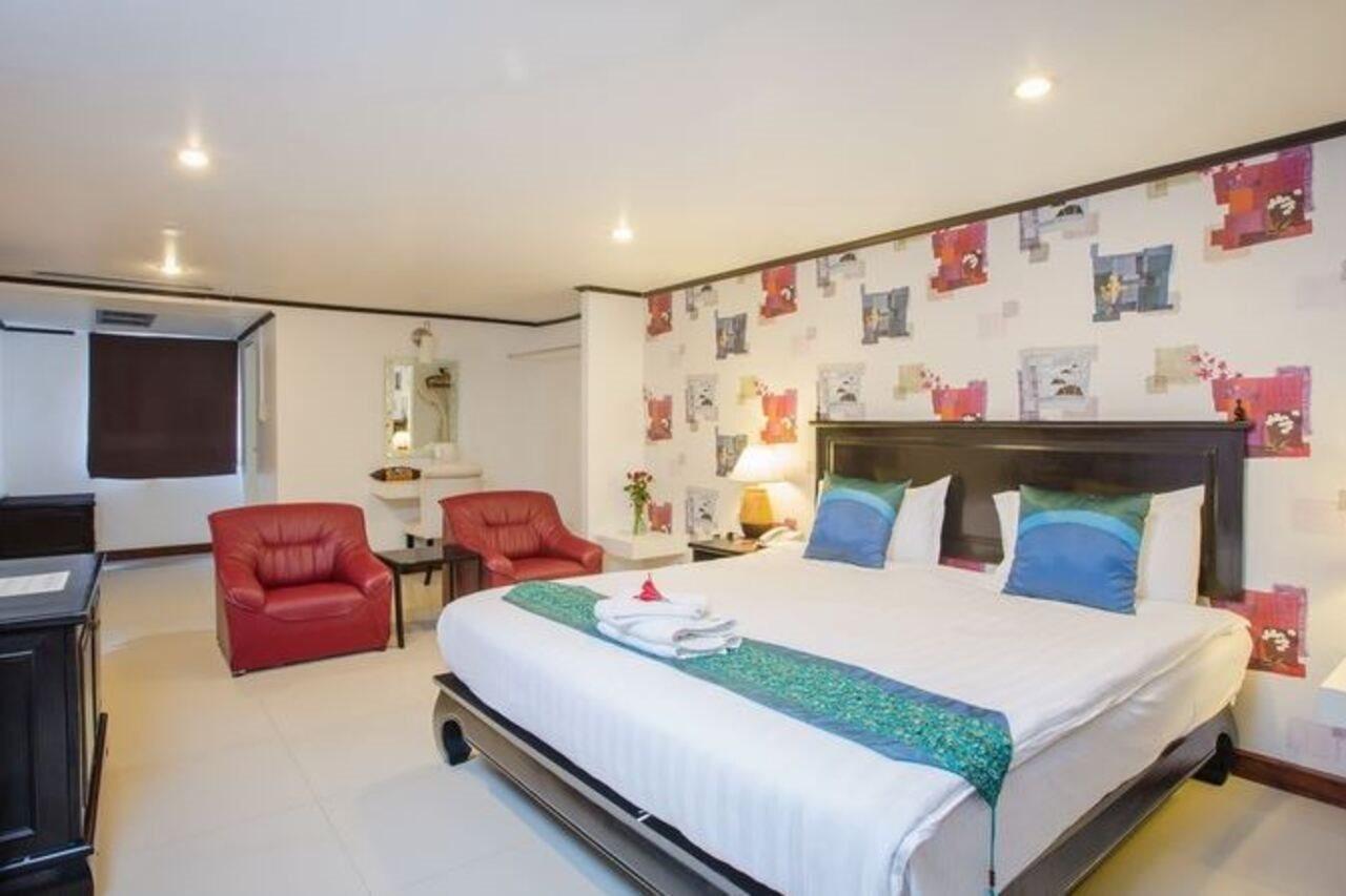Patong Swiss Hotel Beach Front Phuket Exterior photo
