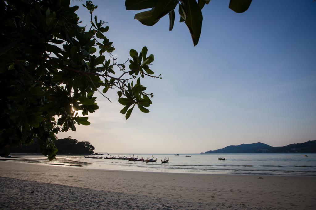 Patong Swiss Hotel Beach Front Phuket Exterior photo
