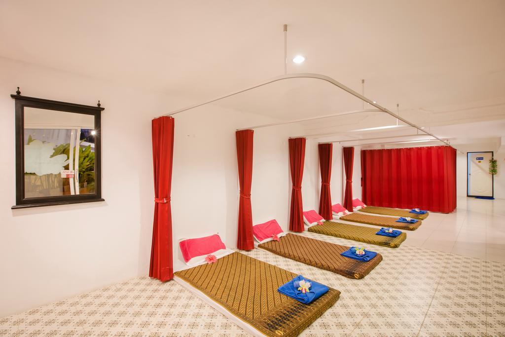 Patong Swiss Hotel Beach Front Phuket Exterior photo