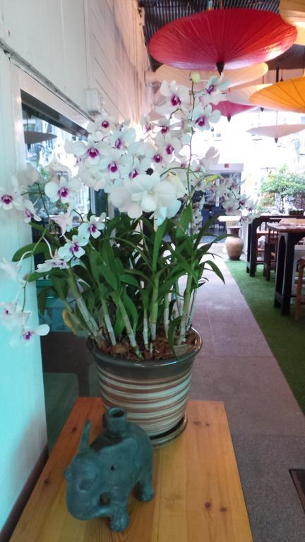 Patong Swiss Hotel Beach Front Phuket Exterior photo