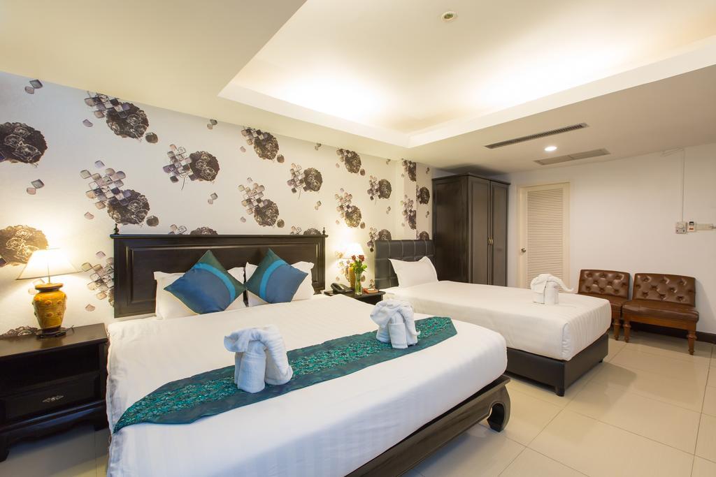 Patong Swiss Hotel Beach Front Phuket Exterior photo