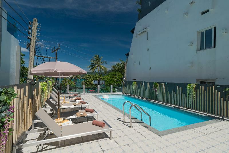 Patong Swiss Hotel Beach Front Phuket Exterior photo