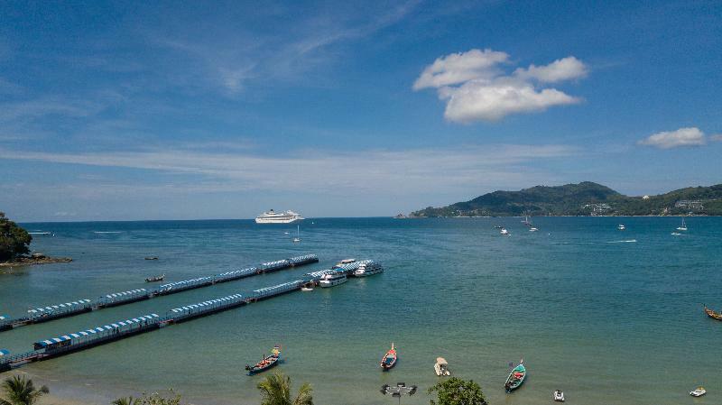 Patong Swiss Hotel Beach Front Phuket Exterior photo