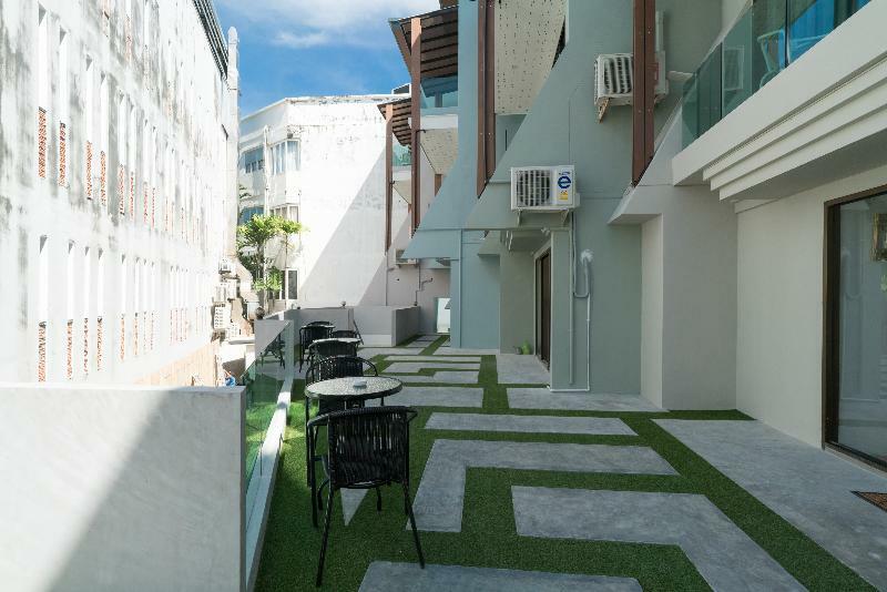 Patong Swiss Hotel Beach Front Phuket Exterior photo